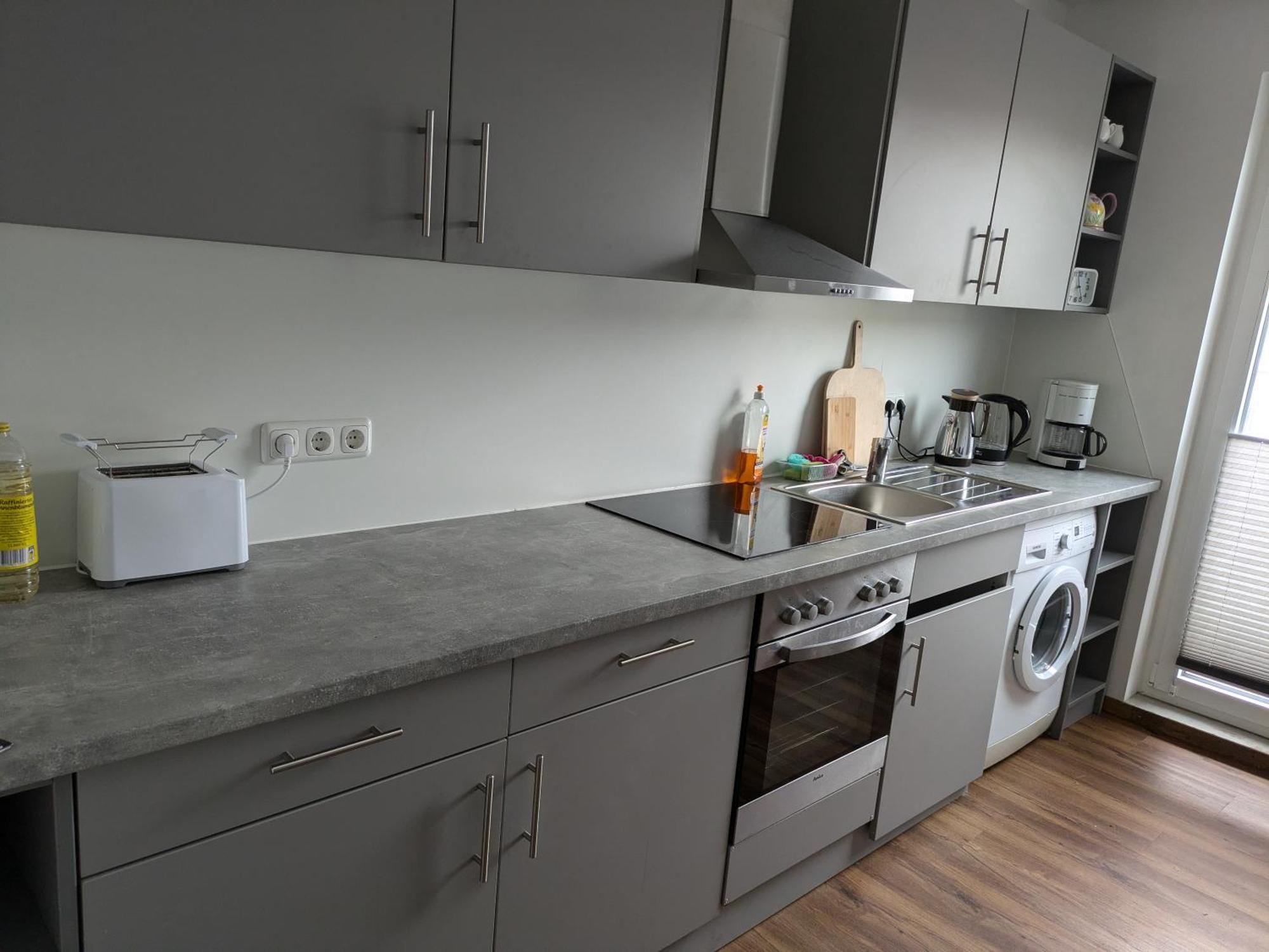 Schoene Einfache Ferienwohnung Zwischen Stadt Und Meer Вильгельмсхафен Экстерьер фото